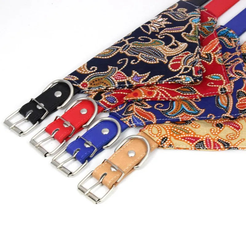 Hundehalstuch im Paisley-Design