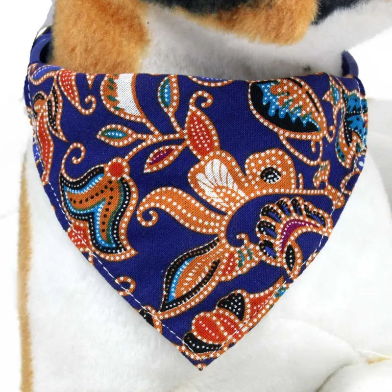 Hundehalstuch im Paisley-Design