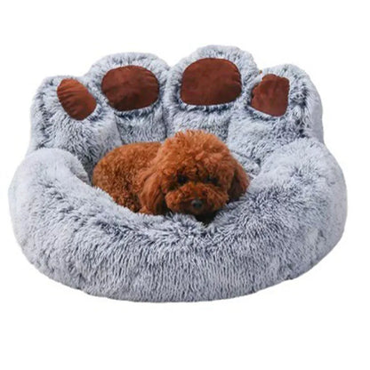 Hundebett Pfote, grau mit braunen „Ballen“, kleiner Hund döst