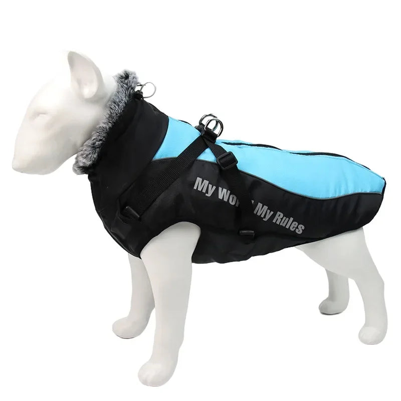 Hundemantel für große Hunde mit robustem Material und Reflektor-Details